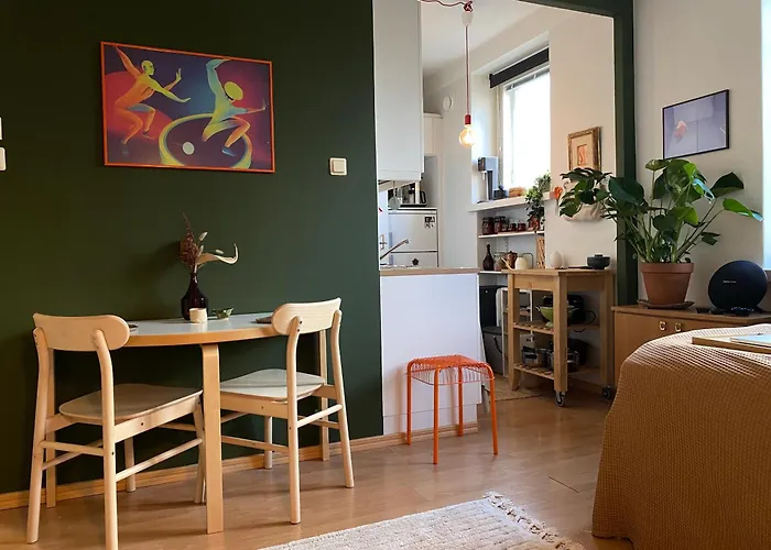 Cozy Studio Apartment With Amazing Location
